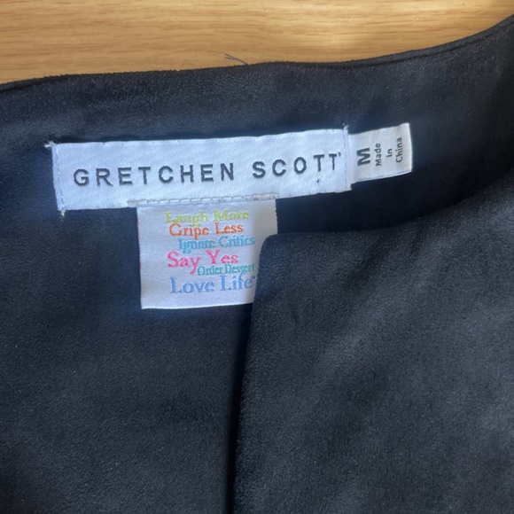 EUC Gretchen Scott Black Ultra Suede Swing Top Size Medium - Picture 7 of 8